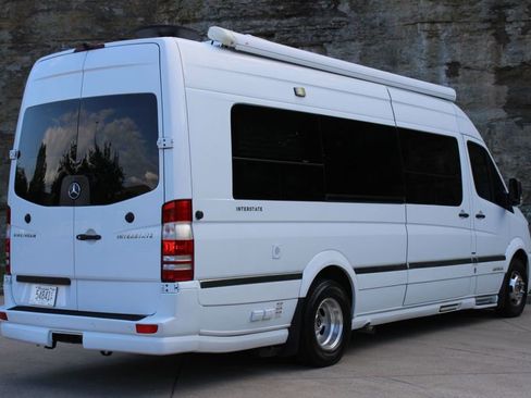 Used 2013 Mercedes-Benz Sprinter 3500 image 6