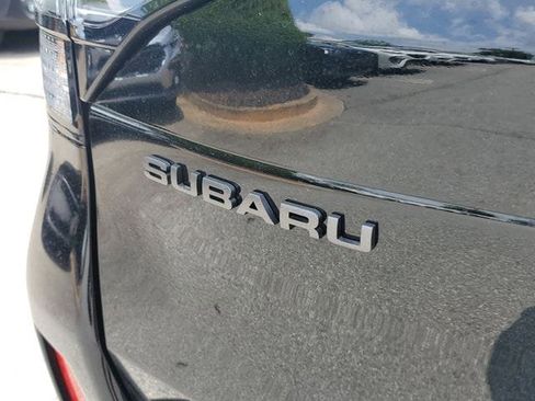 Used 2025 Subaru Forester Limited w/ Popular Package image 10