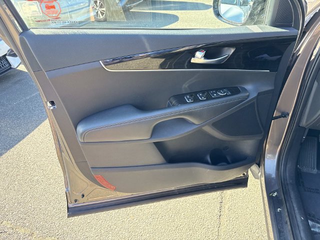 Used 2019 Kia Sorento AWD image 13