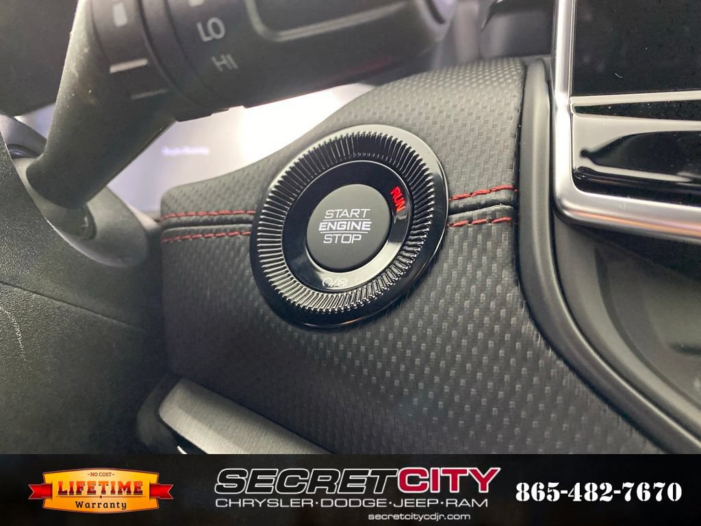 New 2026 Jeep Compass Trailhawk w/ Sun, Sound & Navigation Group AWD/4WD image 17