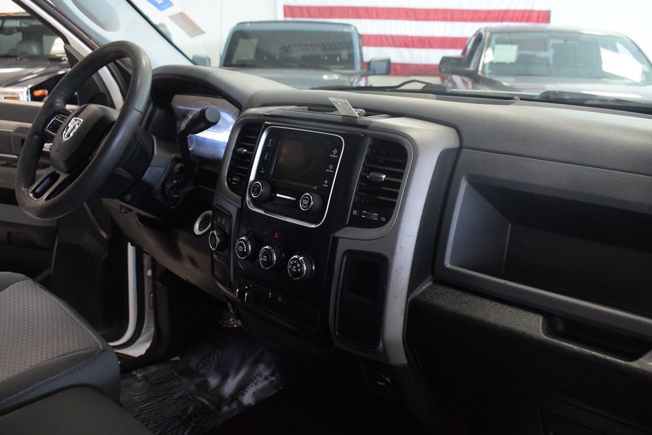 Used 2015 RAM 1500 Tradesman w/ Power & Remote Entry Group AWD/4WD image 24