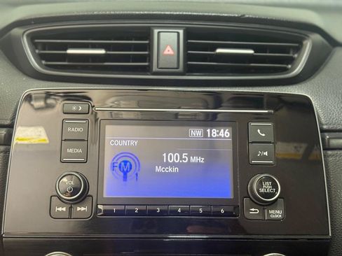 Used 2018 Honda CR-V LX image 15