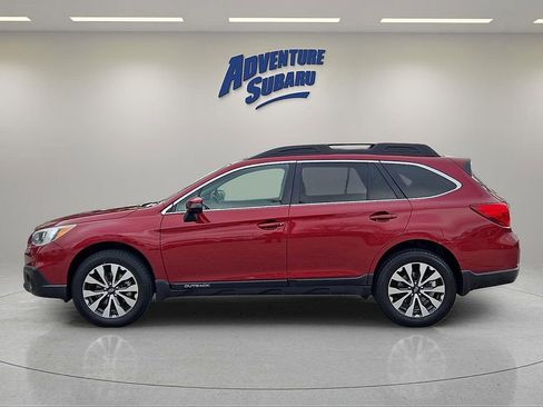 Used 2017 Subaru Outback 3.6R Limited image 4