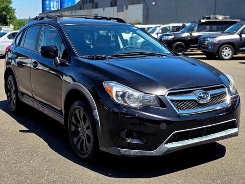 Used 2013 Subaru Crosstrek 2.0i Limited w/ Popular Pkg 2 AWD/4WD image 1
