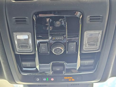 New 2026 Cadillac Escalade ESV Platinum Sport image 36