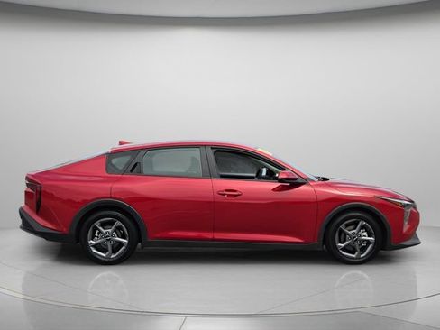 Used 2025 Kia K4 FWD image 8