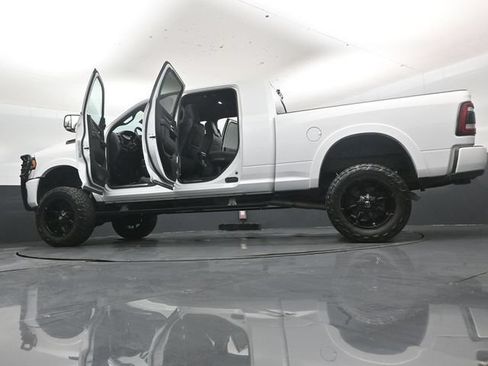 Used 2022 RAM 2500 Limited AWD/4WD image 56