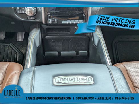 Used 2022 RAM 1500 Limited AWD/4WD image 16