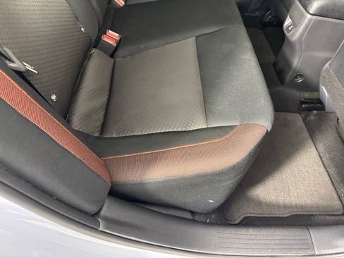 Used 2025 Nissan Versa SR w/ Trunk Package image 27