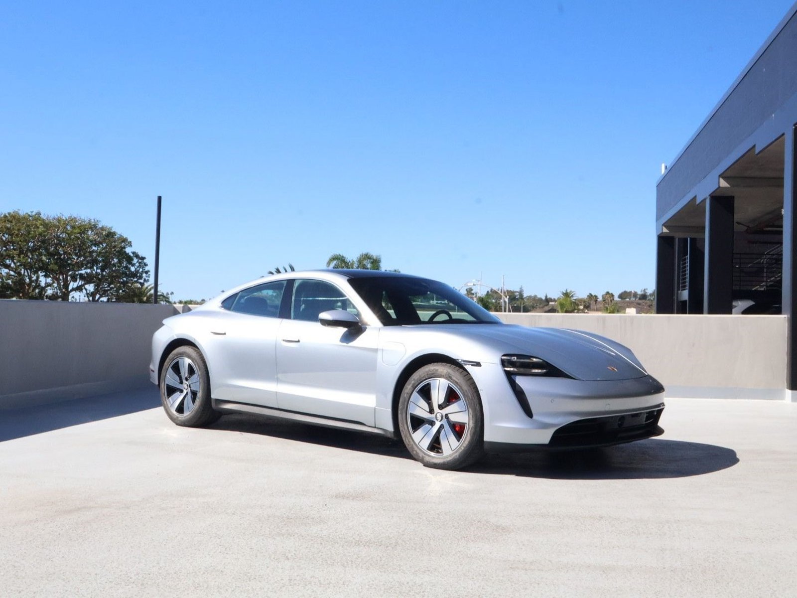 Certified 2020 Porsche Taycan 4S AWD/4WD image 7