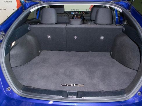 Used 2016 Toyota Prius Two image 23