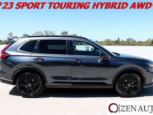 Used 2023 Honda CR-V Sport Touring image 5