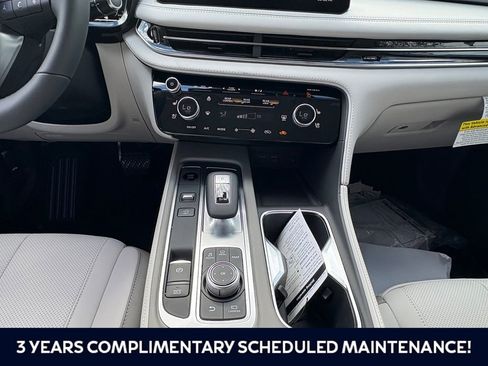 New 2026 INFINITI QX60 Luxe FWD image 12