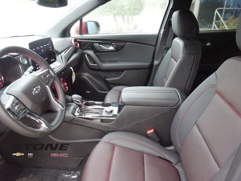 New 2026 Chevrolet Blazer RS image 13