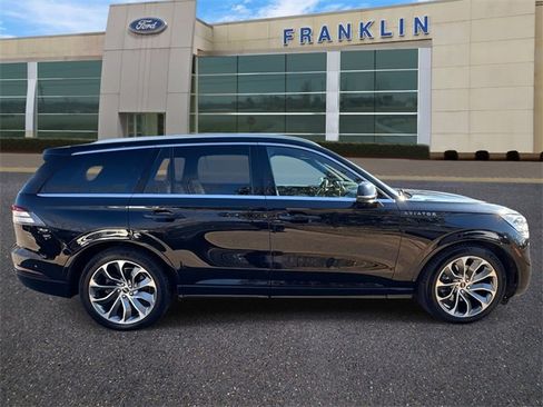 Certified 2023 Lincoln Aviator Grand Touring w/ Equipment Group 301A image 8