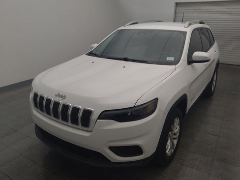 Used 2021 Jeep Cherokee Latitude AWD/4WD image 15