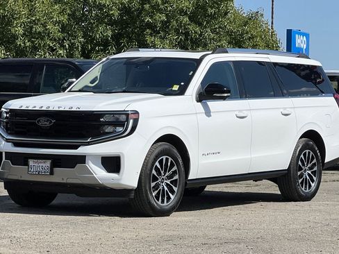 Certified 2025 Ford Expedition Max Platinum AWD/4WD image 8
