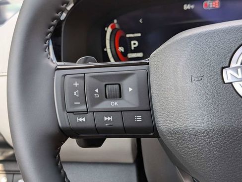 New 2026 Nissan Pathfinder SL image 25