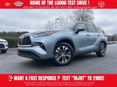 Used 2024 Toyota Highlander XLE