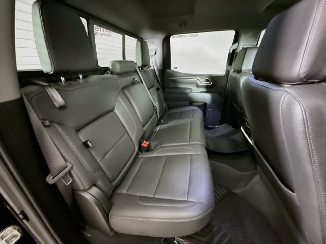 Used 2024 Chevrolet Silverado 1500 LTZ AWD/4WD image 26