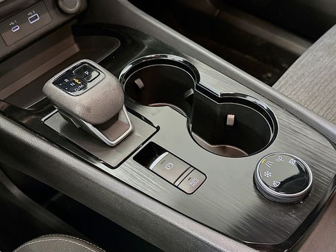 Used 2023 Nissan Rogue SV image 24