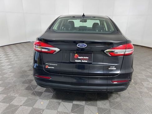 Certified 2020 Ford Fusion SE FWD image 5