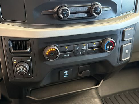 Used 2022 Ford F150 XL w/ Equipment Group 101A High AWD/4WD image 18