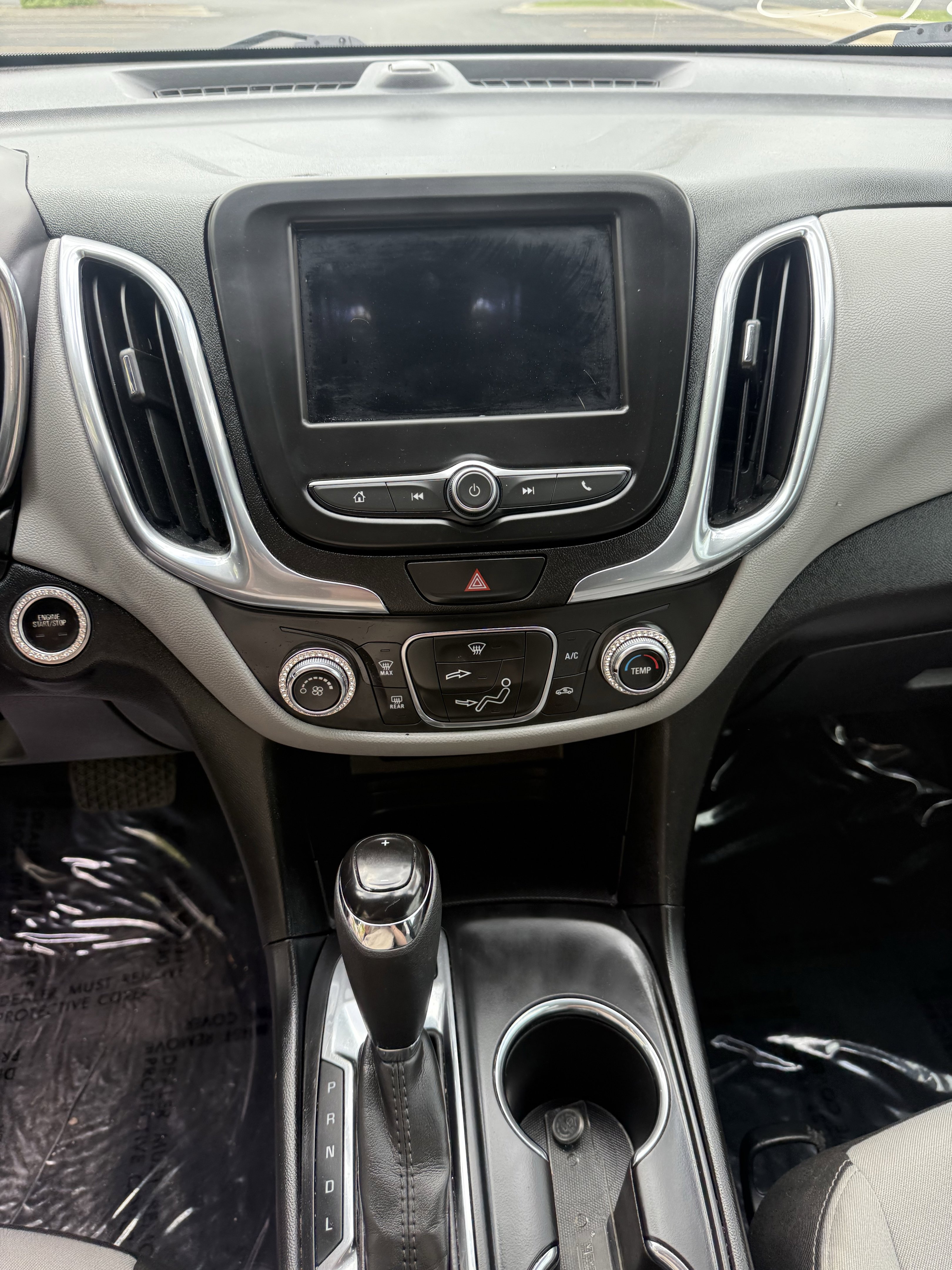 Used 2019 Chevrolet Equinox LS AWD/4WD image 13