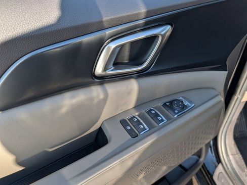 Used 2026 Kia Carnival image 25