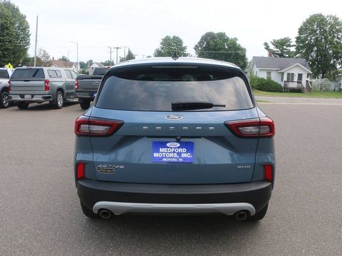 Used 2024 Ford Escape Active AWD/4WD image 4