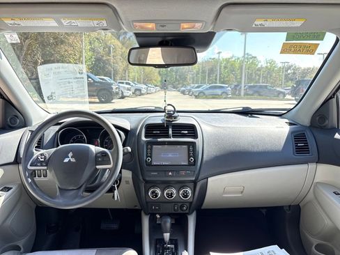 Used 2021 Mitsubishi Outlander Sport ES image 7