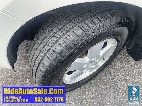 Used 2010 Ford Escape XLT AWD/4WD image 24