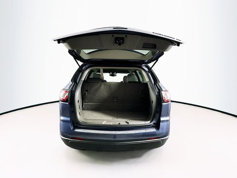 Used 2014 Chevrolet Traverse LS image 28