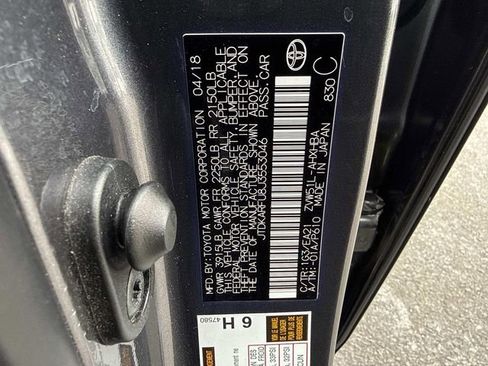 Used 2018 Toyota Prius Four Touring image 29