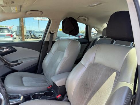 Used 2015 Buick Verano Convenience FWD image 17