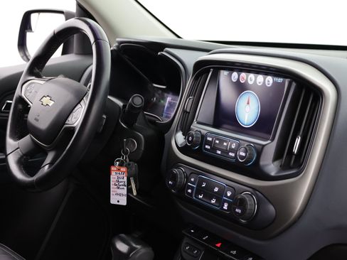 Used 2018 Chevrolet Colorado Z71 RWD image 37