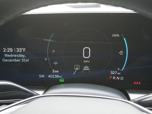 Certified 2024 Cadillac Lyriq Luxury image 29