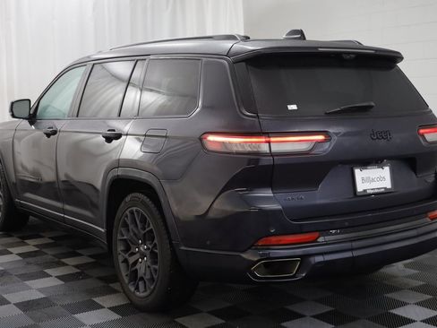 Used 2024 Jeep Grand Cherokee L Summit image 17