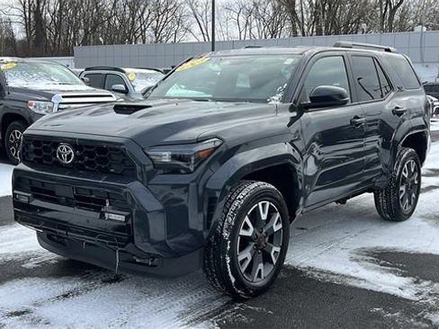 Certified 2025 Toyota 4Runner TRD Sport Premium image 3