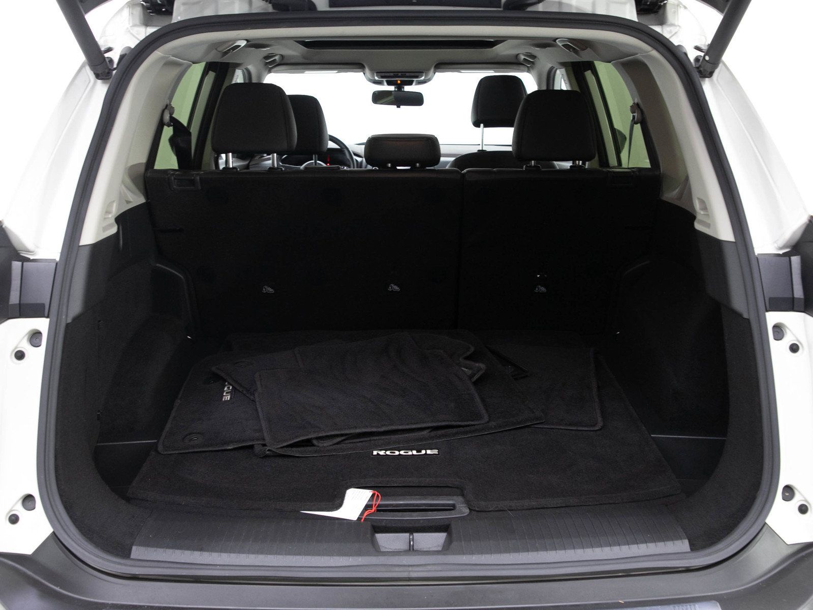 Used 2023 Nissan Rogue SV w/ SV Premium B Package AWD/4WD image 17