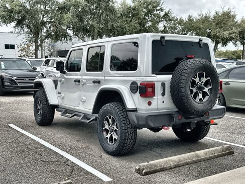 Used 2019 Jeep Wrangler Unlimited Rubicon image 4