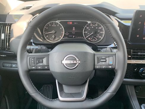 New 2026 Nissan Pathfinder SV w/ Cargo Package FWD image 9