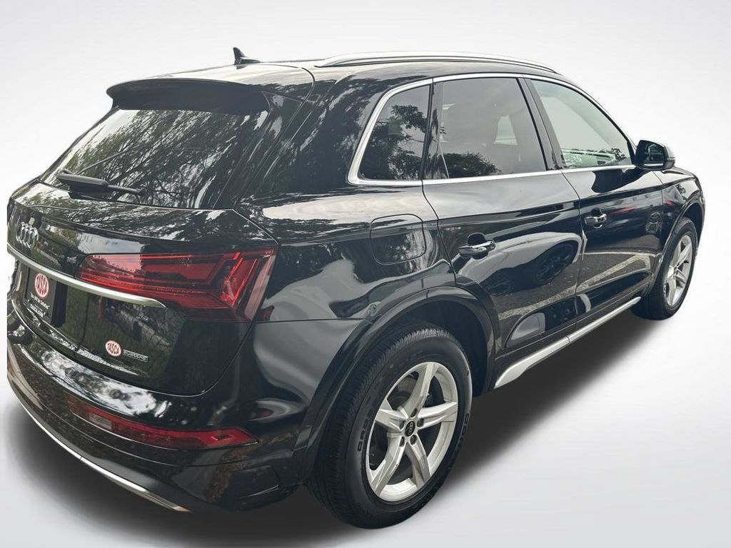 Used 2023 Audi Q5 2.0T Premium w/ Convenience Package AWD/4WD image 6