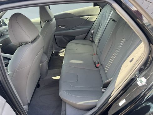 New 2026 Hyundai Elantra SEL Sport Premium FWD image 11