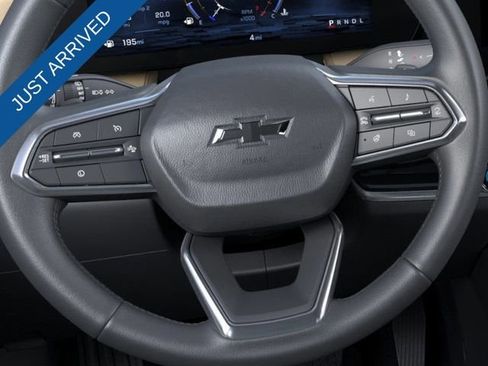 New 2026 Chevrolet Equinox ACTIV w/ Convenience Package III image 19