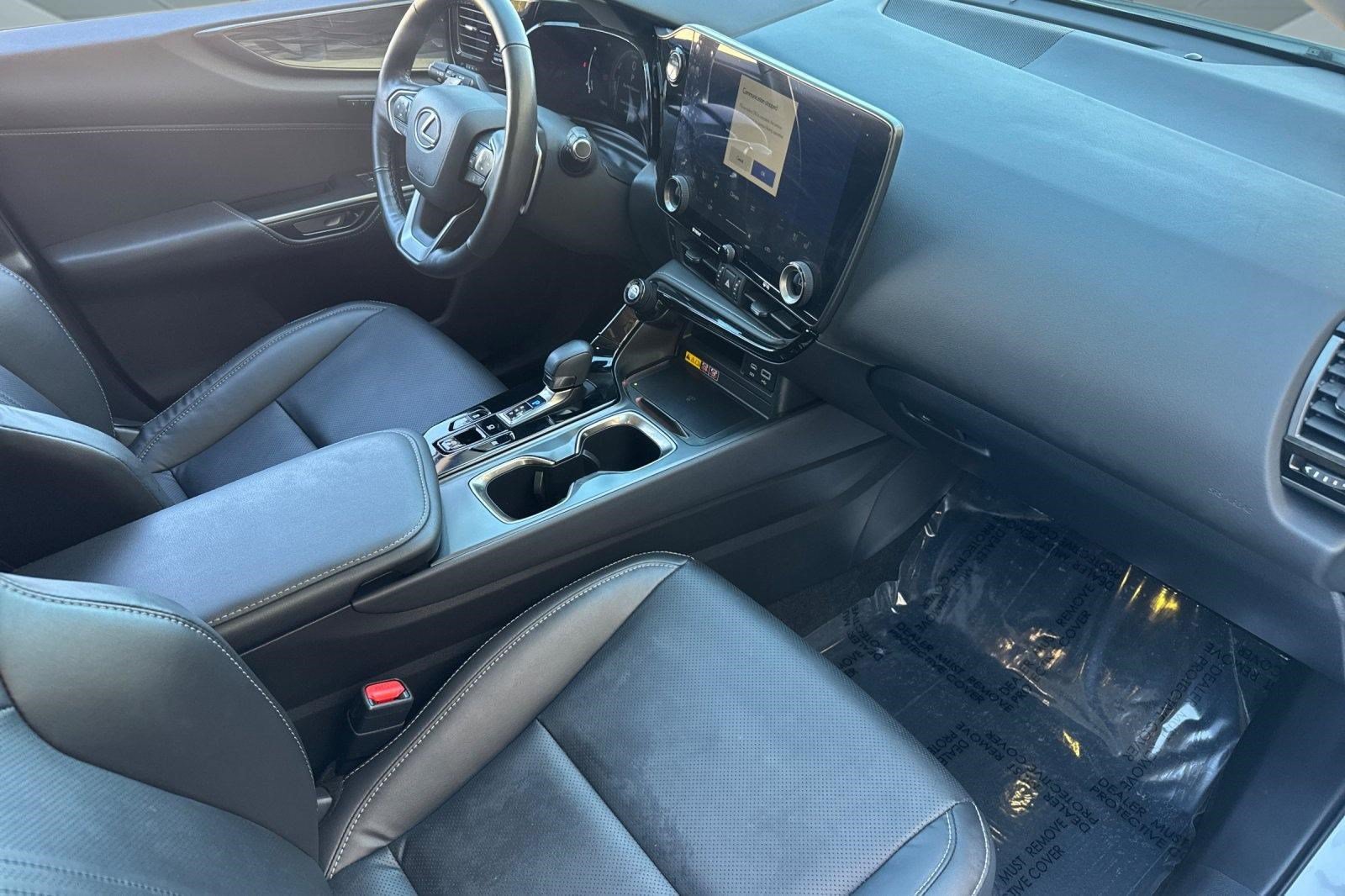 Certified 2026 Lexus NX 350h AWD w/ Accessory Package (2T) image 34