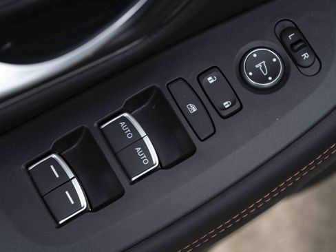 Used 2026 Honda HR-V Sport image 38