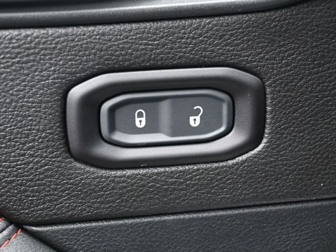 Used 2020 Jeep Gladiator Rubicon image 11