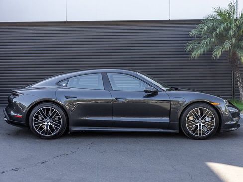 Certified 2020 Porsche Taycan Turbo image 10