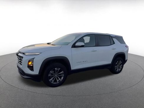 Used 2025 Chevrolet Equinox LT image 8